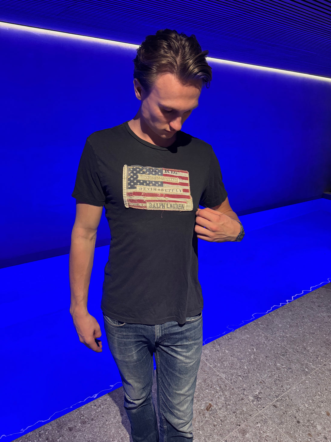 Denim & Supply Ralph Lauren T-skjorte – Svart med vintage flaggpatch, slim fit M
