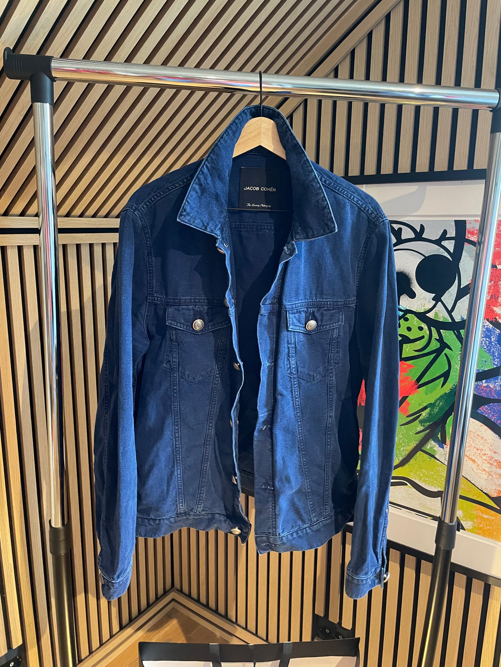 Jacob Cohën – Eksklusiv Denimjakke i Premium Kvalitet L-XL