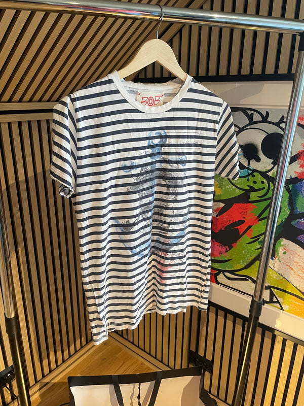 BOB – Stripete Designer-T-skjorte med Anker og Skipper-motiv